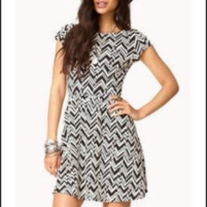 Chevron Mini Dress Women's Medium